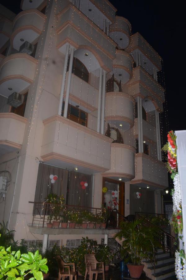 Hotel Haifa Váránasí Exteriér fotografie